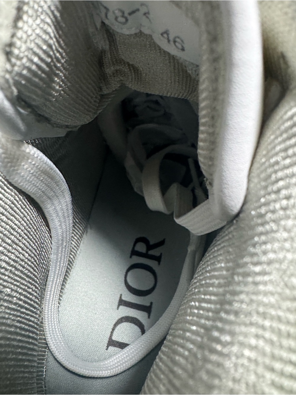 Dior B27 high-top sneakers in white and gray🔥”Rare” Colorway! New! - Picture 11 of 14